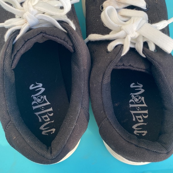 Black platform sneakers - Picture 7 of 9